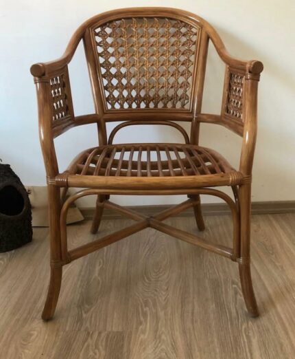 Yeni Şah Sandalye